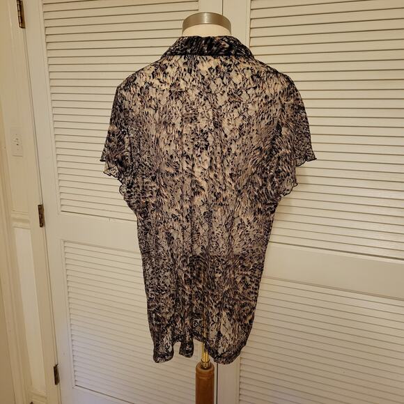 Sheer Animal Print Tunic Blouse Deep V Ruffle Dress Barn XL - Picture 4 of 7